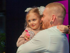 Олександр Кривошапко розчулив ніжним відео зустрічі з донечкою