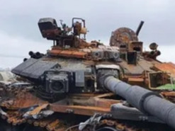 Армія РФ скорочує військові частини через нездатність покрити втрати, – журналіст