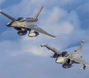 Спочатку Gripen наводили F-16 на цілі: як «Сокіл» і «Грифон» доповнили один одного