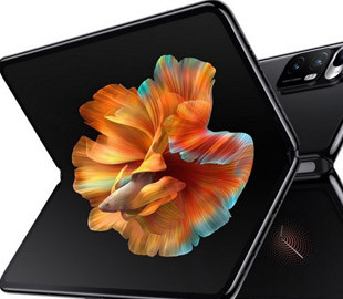 Xiaomi придумала удобную беспроводную зарядку для складных смартфонов