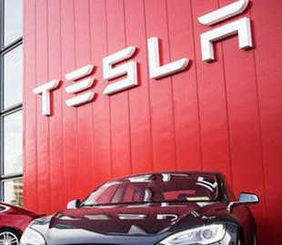 Компания Tesla подвела Daimler под миллиардные штрафы
