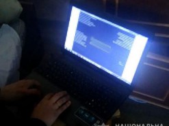 Хакер взламывал компьютеры украинцев и продавал данные в интернете