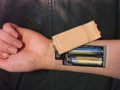 Человеческое тело превратили в передатчик для зарядки гаджетов