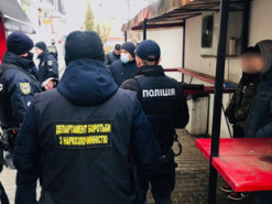 В Івано-Франківську затримали студента, який торгував наркотиками у Telegram