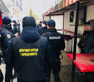 В Івано-Франківську затримали студента, який торгував наркотиками у Telegram