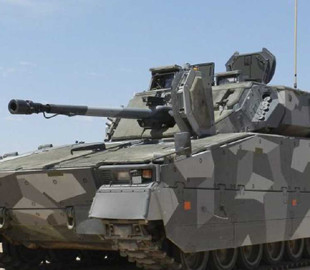Україна може отримати БМП CV-90 шведського виробництва: чому їх називають "скандинавським звіром"
