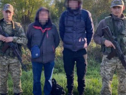 Прикордонники затримали батька із сином під час спроби втекти в Угорщину