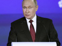 Путін уперше за час війни виїхав за кордон