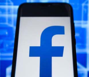 Facebook займется управлением компьютером силой мысли