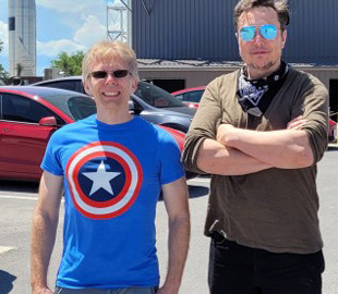 Создатель DOOM посетил звёздную базу Илона Маска