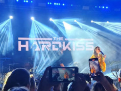 В Туреччині відбулися благодійні концерти гурту The Hardkiss