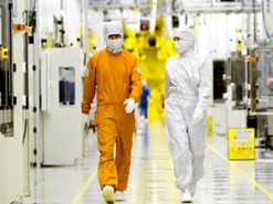 Производство памяти Samsung и SK Hynix под угрозой остановки