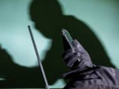 Отримав смс-повідомлення нібито від мобільного оператора: чоловіка ошукали на 62 тисячі гривень