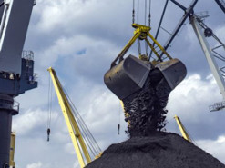 Китай закупив рекордний обсяг російського вугілля з великими знижками після ембарго ЄС