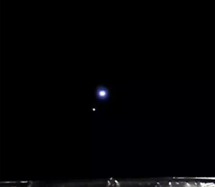 Китайский зонд Чанъэ-5 сделал фото Земли и Луны с расстояния 1,5 миллиона километров