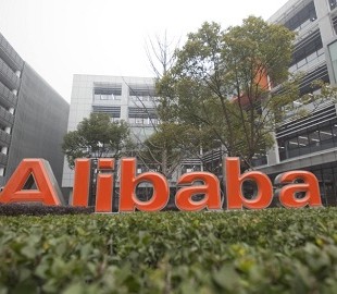 Alibaba выкупит долю Baidu в сети доставок Ele.me