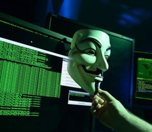 Хакеры украли со счетов ПриватБанка 800 тысяч гривен