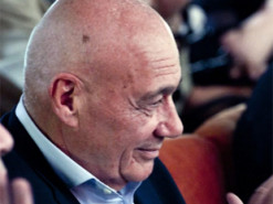 Сторонники Алексея Навального предложили включить журналиста Владимира Познера в санкционные списки