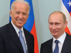 Старички на ринге: появились яркие карикатуры на саммит Путина и Байдена