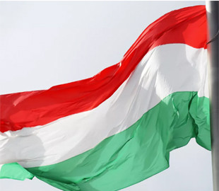 85 редакторів європейських медіа засудили намір Угорщини ухвалити закон, що обмежує роботу незалежних ГО та медіа