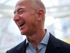 Богатейший человек мира потерял миллиарды долларов за один день