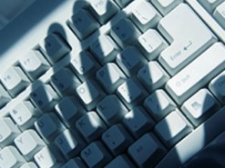 Киберпреступники зарабатывают в соцсетях 3,25 млрд долларов в год