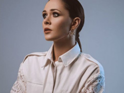 Юлія Саніна поділилася, скільки коштів гурт The Hardkiss зібрав на допомогу для дітей-сиріт