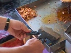 Перевірка безпечності харчових продуктів у Києві: найбільш поширені порушення