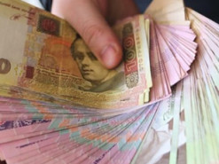 Зникло майже 55000 грн: псевдобанкір привласнив заощадження жительки Тернопільщини