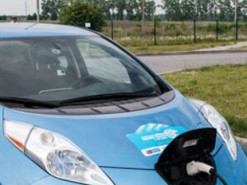 Як зарядити будинок за допомогою електромобіля