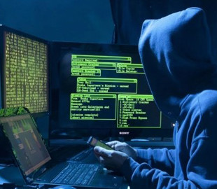 "Лише початок": "Атеш" та українські хакери зламали базу даних з військовими РФ