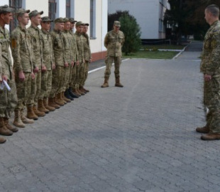 Рада скасувала призов на строкову службу під час війни