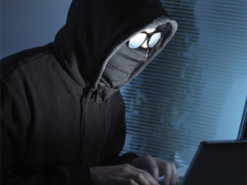 Хакери знайшли спосіб красти дані та записувати розмови у WhatsApp