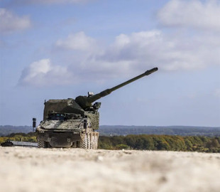 Розкриті технічні характеристики німецьких артилерійських установок RCH 155, які отримає Україна