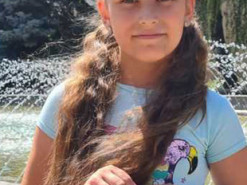 Віддала всі гроші з дня народження: як 9-річна дівчинка з Закарпаття підтримала ЗСУ