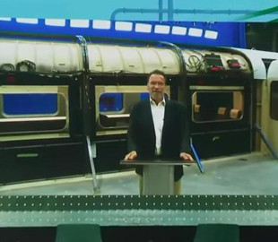 Шварценеггер: “На наших руках кров, ми фінансуємо цю війну”