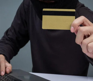 У жінки інтернет-шахраї вкрали 6 000 гривень