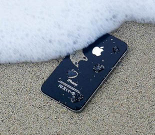 Названы бытовые привычки, которые приводят к поломке смартфона