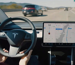 Электромобили Tesla теперь сканируют выбоины и неровности на дорогах, чтобы подстраивать под них подвеску