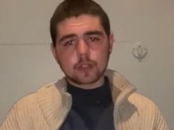 У 10-річної тростянчанки телефон вкрав 19-річний окупант із глухого села в рф