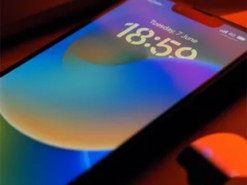 У Росії закінчилися оригінальні деталі Apple: як тепер ремонтують iPhone