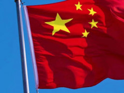 Китай планирует начать строительство заводов без рабочих