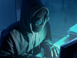 Хакеры украли фотографии ста тысяч туристов из базы данных погранслужбы США