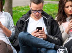 Учасникам мультипредметного тесту надіслали 400 тисяч SMS-повідомлень – що далі