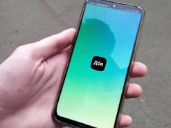 Украинцев начали штрафовать из-за сбоев в приложении "Дія"