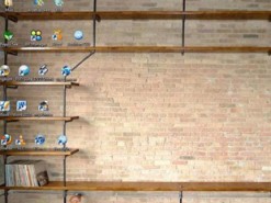 Шутники показали, как выглядит «рабочий стол» веселых людей