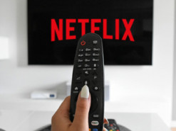 Netflix снял сериал о жизни на других планетах