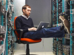 Зарубежные IT-специалисты в Украине будут платить налоги онлайн: Рада приняла закон о е-резидентах