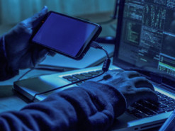 Хакеры "слили" данные крупнейшей российской медиакорпорации ВГТРК: чем это грозит РФ