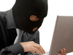 Мошенники создают специальные аккаунты в соцсетях и оставляют украинцев без денег